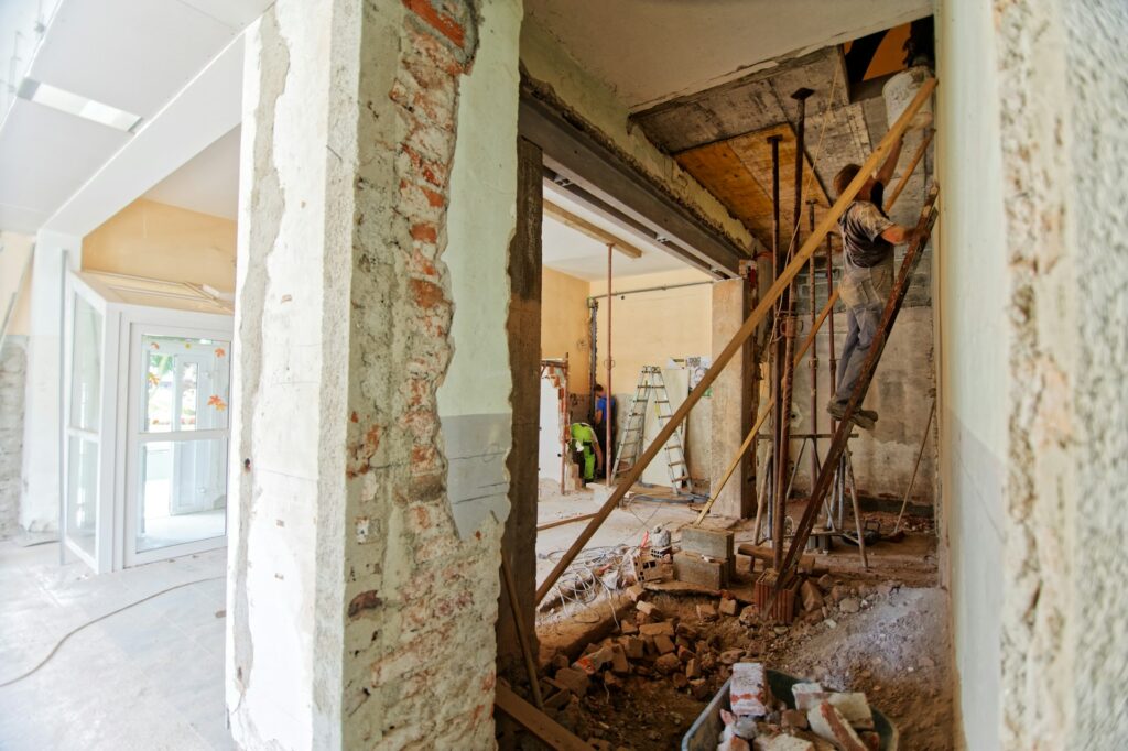 How to Survive Living at Home During Major Renovations
